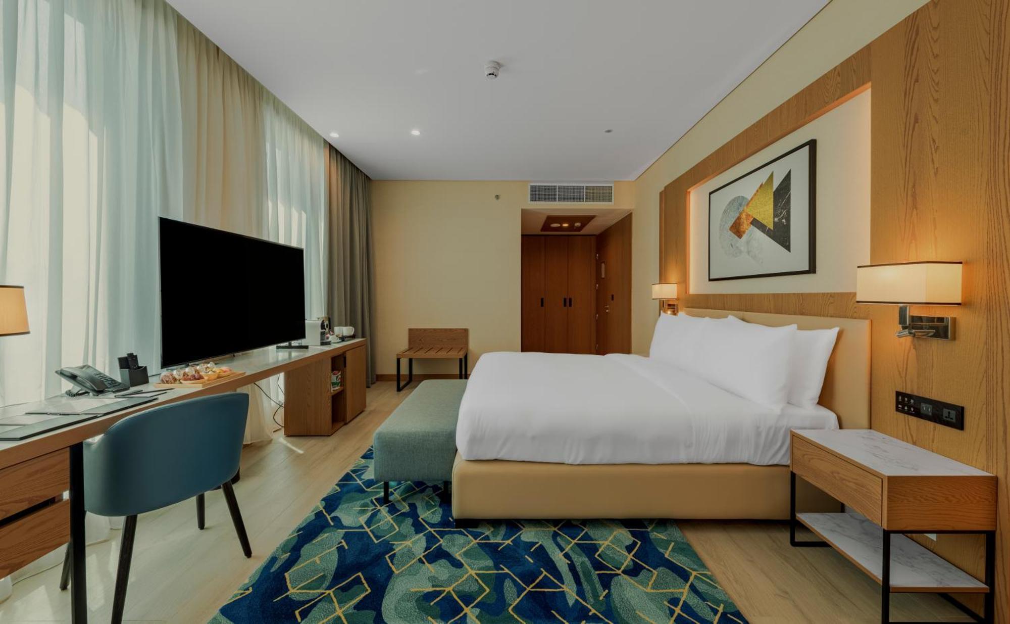 Millennium Al Masar Hotel 5*