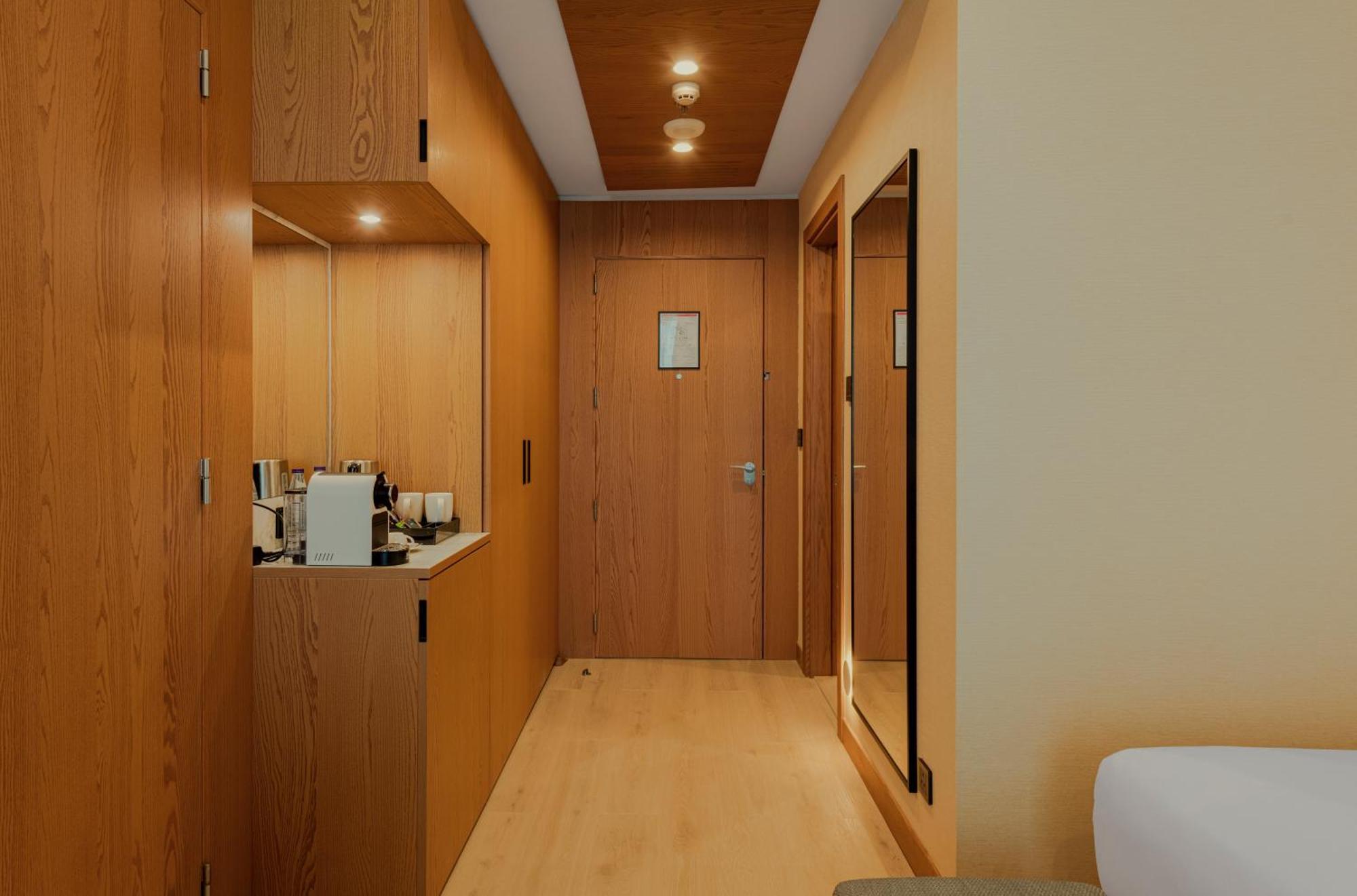 Millennium Al Masar Hotel 5*